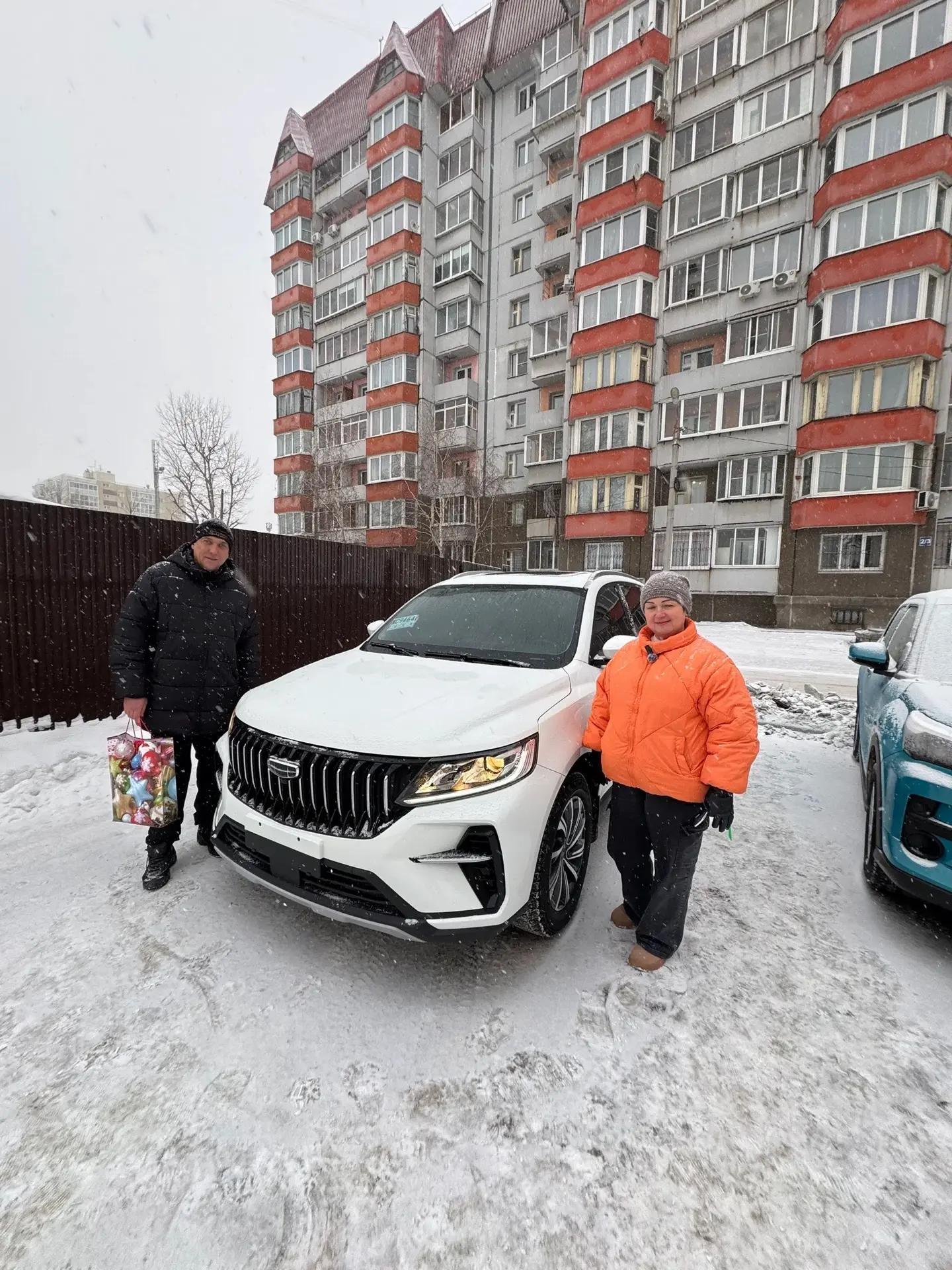 Geely Emgrand X6 Pro 2022, привезенный из Китая